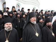 Кто на самом деле изгонял православных попов в России